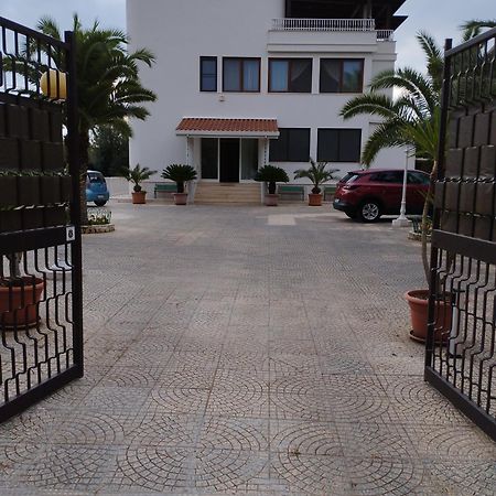 Villa Erry Трани Екстериор снимка