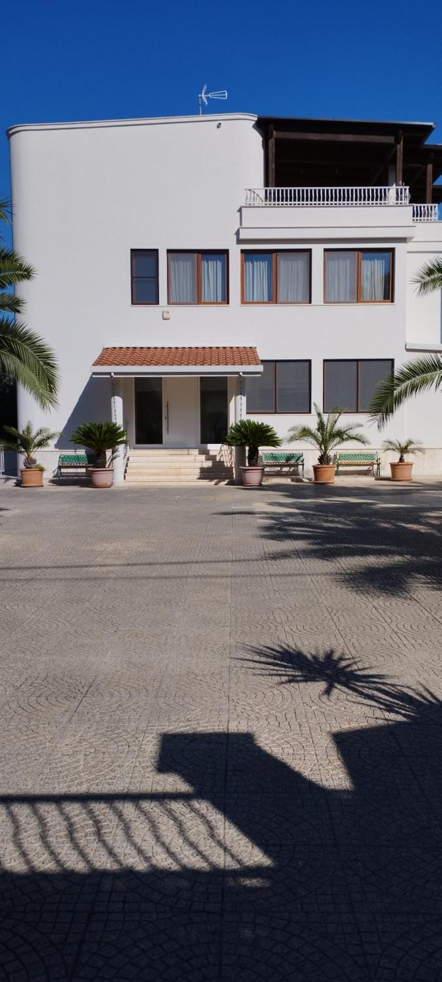 Villa Erry Трани Екстериор снимка