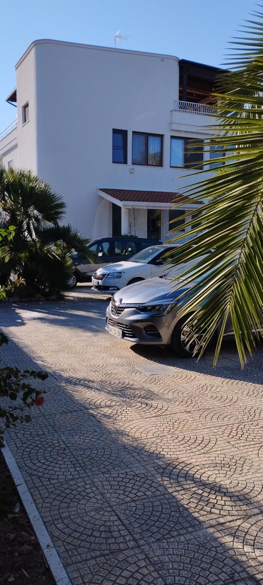 Villa Erry Трани Екстериор снимка