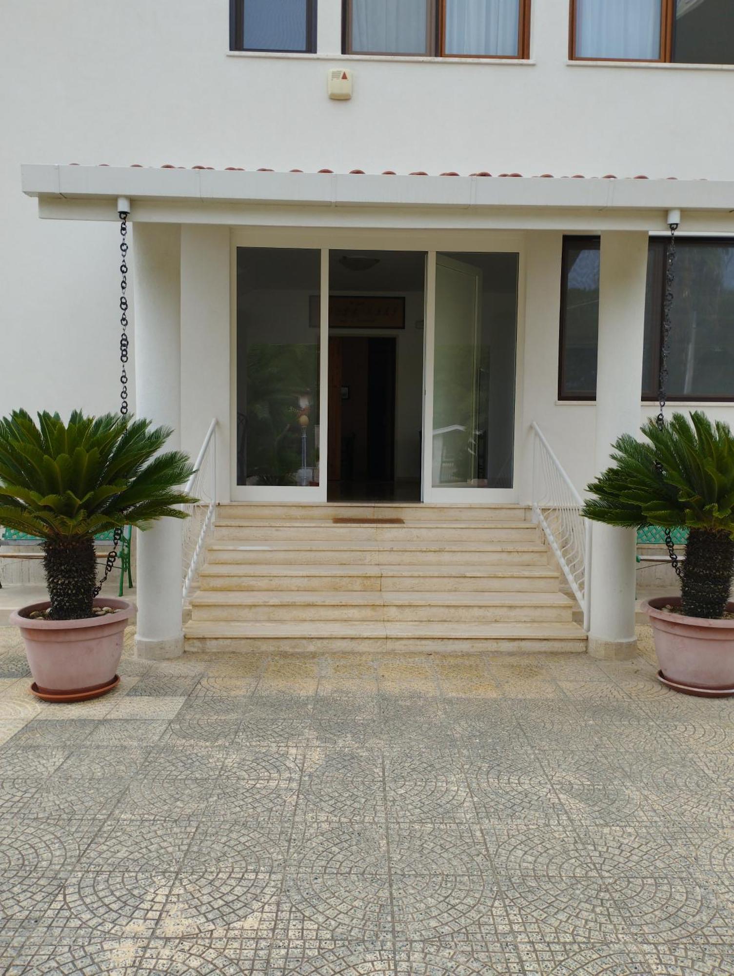 Villa Erry Трани Екстериор снимка